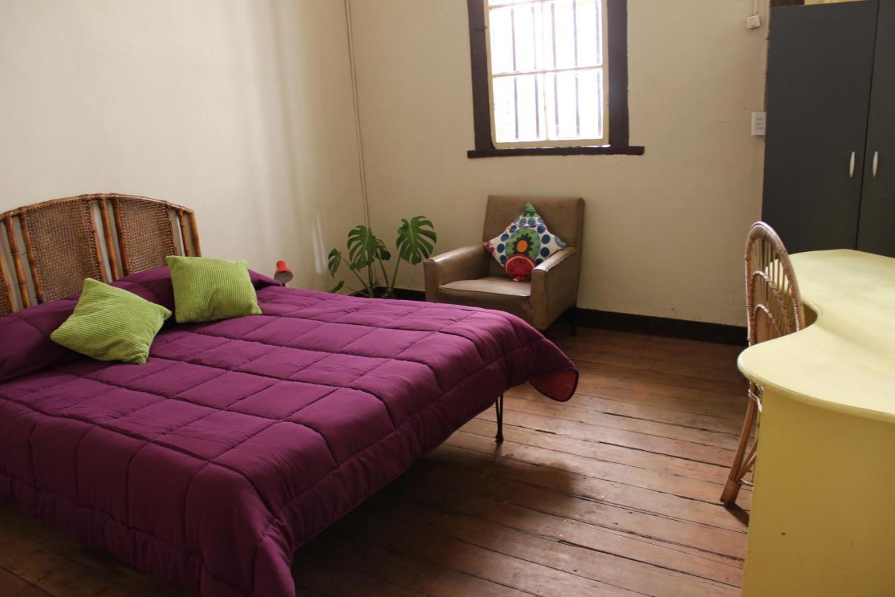 Casa Volante Hostal Valparaíso Rom bilde